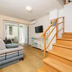 Apartment Vema 2 *